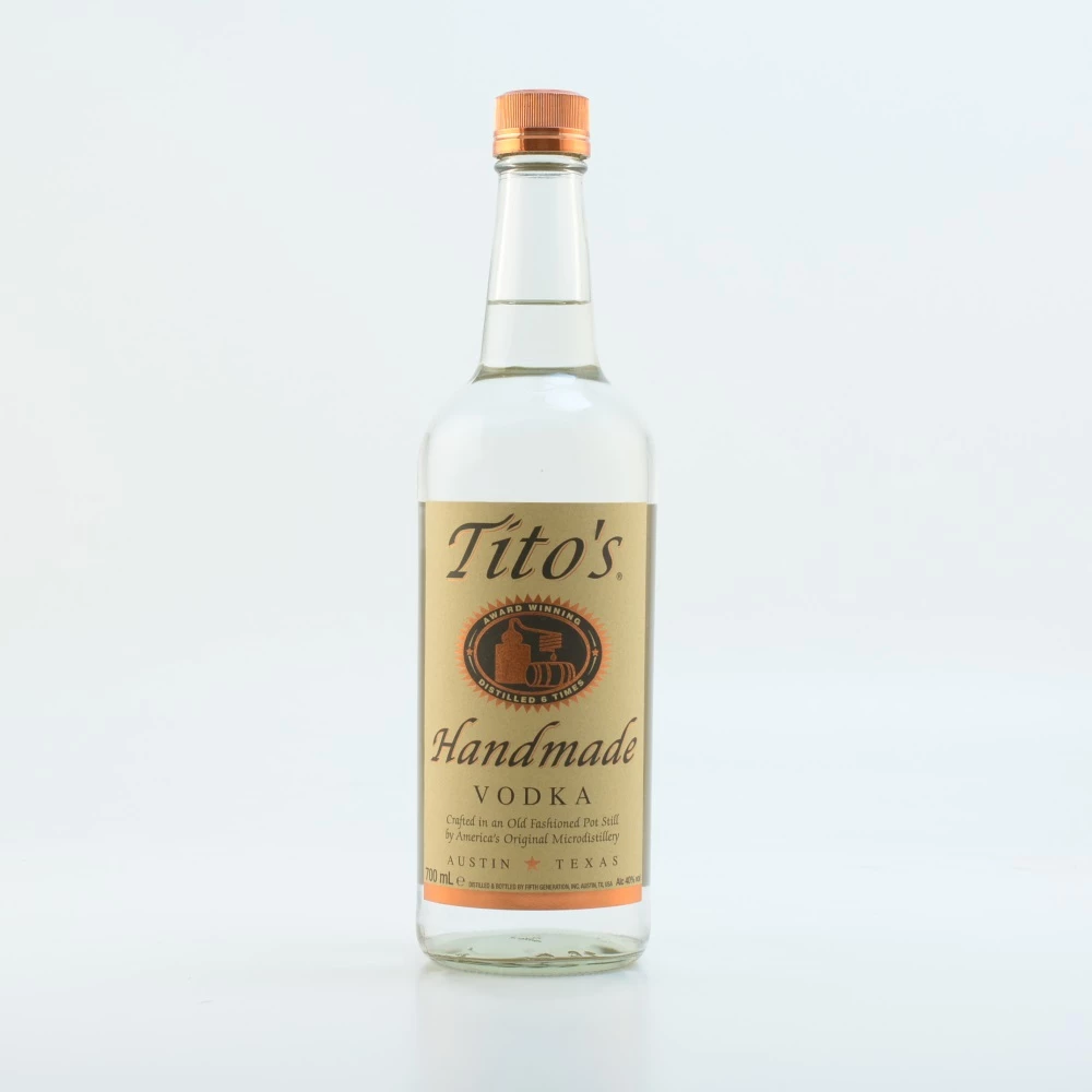Tito's Handmade Vodka 40% 0,7l 3 Tito's Handmade Vodka 40% 0,7l