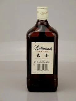 Ballantines Finest Scotch Whisky 40% 0,7l -Tom Home unbekannt 1831