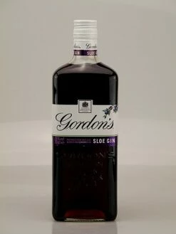 Gordons Sloe Gin 26% 0,7l 9 Gordons Sloe Gin 26% 0,7l -Tom Home unbekannt 1f17